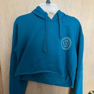 sand cloud cropped sweatshirt